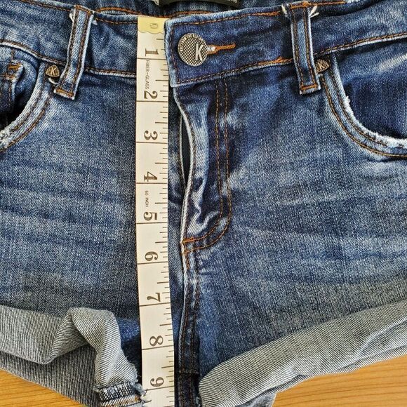 Kut From The Kloth Gidget Fray Short Denim Shorts SZ 4 - Picture 8 of 11